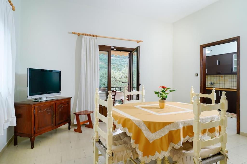Skala Rachoni  Olive'S Houseヴィラ エクステリア 写真
